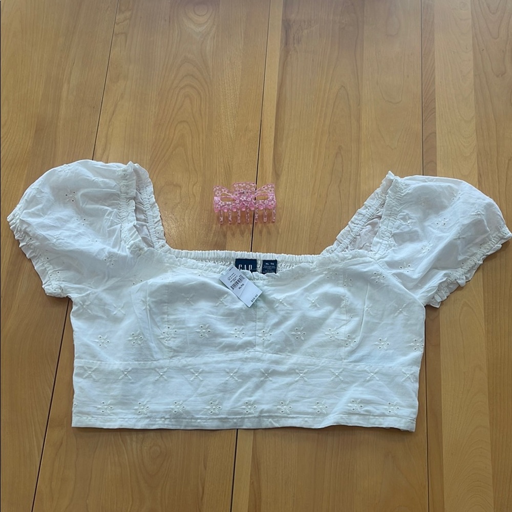 Gap 100% Organic Cotton Puff Sleeve Crop Top